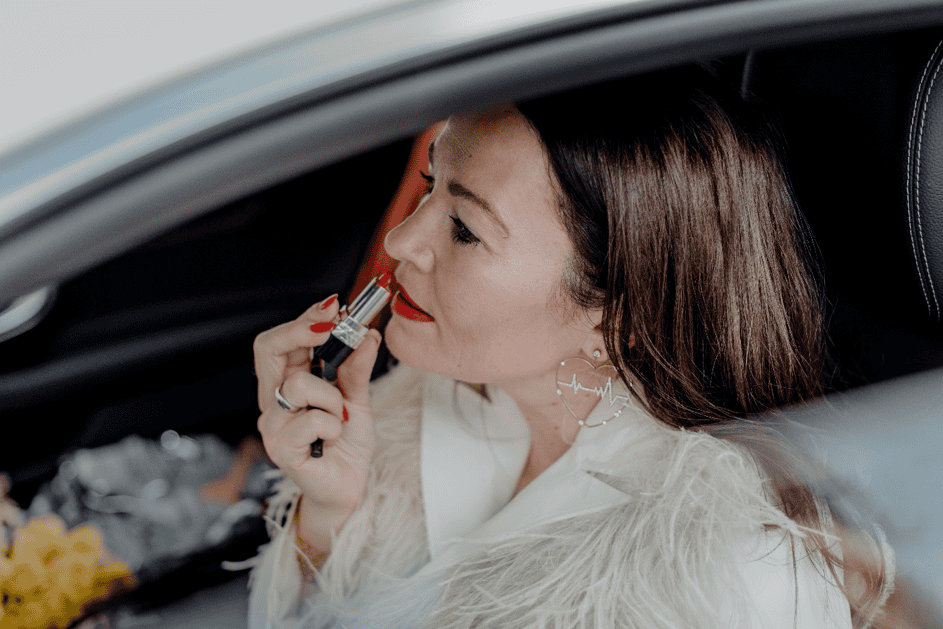 Red Lipstick Michaela Aschberger